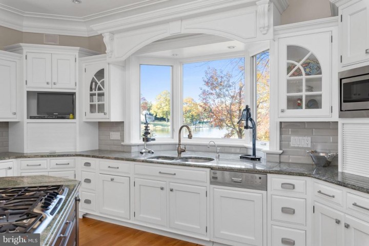 986 MELVIN RD, ANNAPOLIS, MD 21403