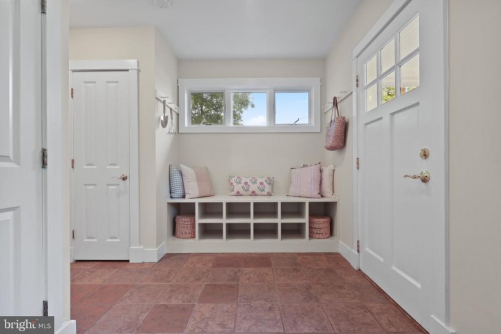 1811 WHITEHALL RD, ANNAPOLIS, MD 21409