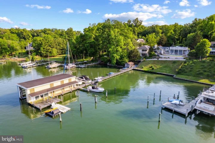 168 W LAKE DR, ANNAPOLIS, MD 21403