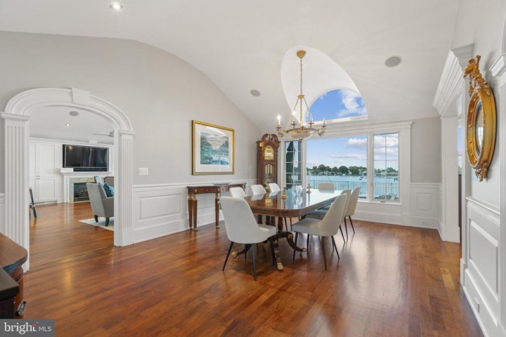 168 W LAKE DR, ANNAPOLIS, MD 21403