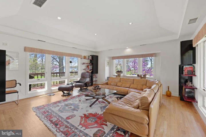 3363 HARNESS CREEK RD, ANNAPOLIS, MD 21403