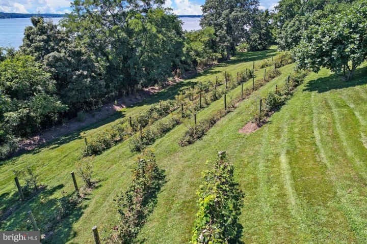 744 SKYWATER RD, GIBSON ISLAND, MD 21056