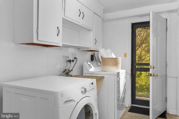 1610 KNOLL RD, ANNAPOLIS, MD 21409