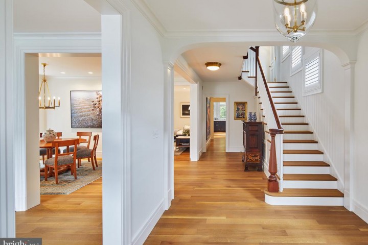 215 KING GEORGE ST, ANNAPOLIS, MD 21401