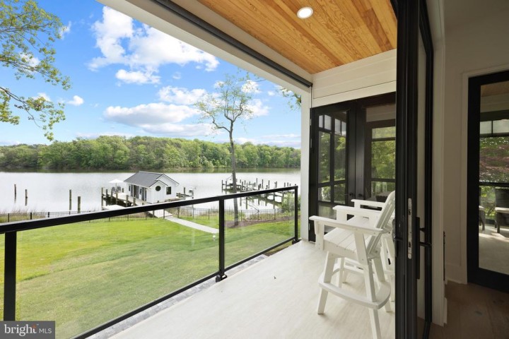 3275 HARNESS CREEK RD, ANNAPOLIS, MD 21403