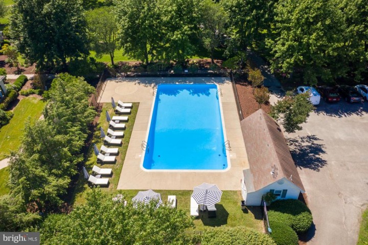 6670 CEDAR COVE RD, ROYAL OAK, MD 21662