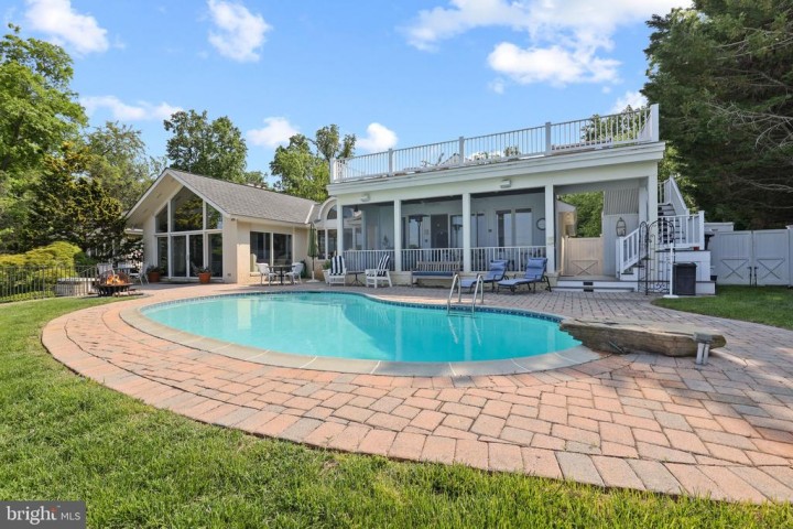168 W LAKE DR, ANNAPOLIS, MD 21403