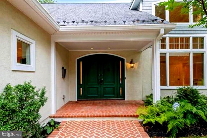 842 CHILDS POINT RD, ANNAPOLIS, MD 21401