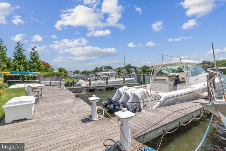 2 MARKET QUAY, ANNAPOLIS, MD 21401