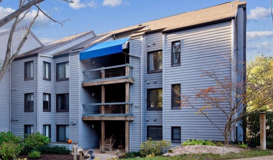5 Spa Creek 5 Spa Creek Exterior Building